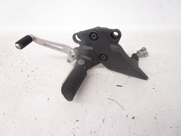 16 Kawasaki ZX 1000 M ABS Right Rearset Brake Pedal 35063-0905-18R